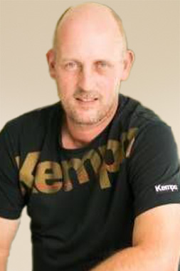 https://rsplusmk.de/wp-content/uploads/2025/05/Stefan-Lakotta-La.jpg